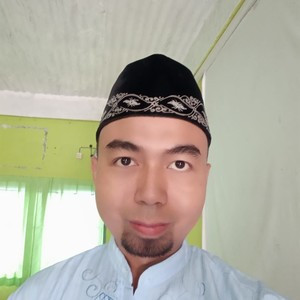 Muslim - Guru matematika - Mataram