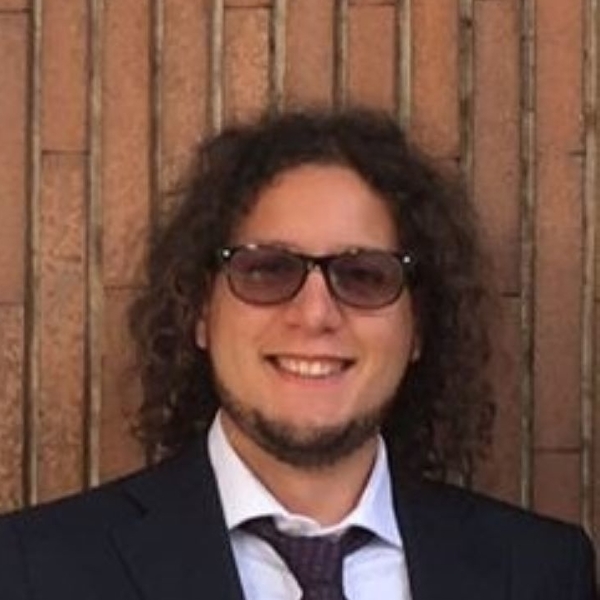 Luca - Insegnante di storia - Roma