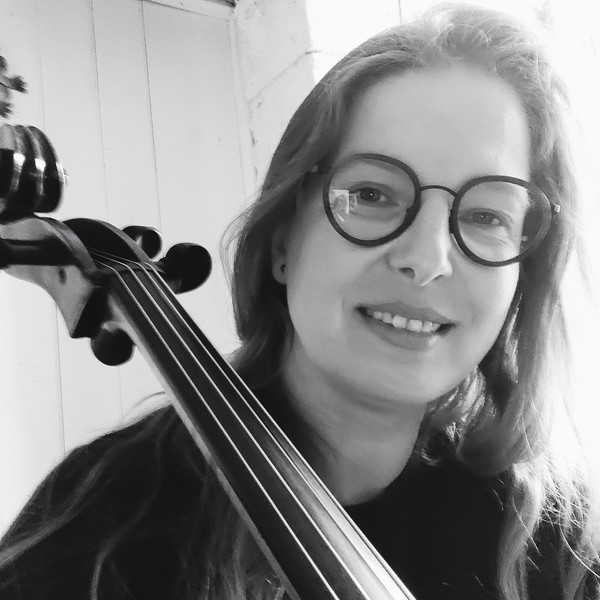 Katerina - Prof de violoncelle - Ribérac