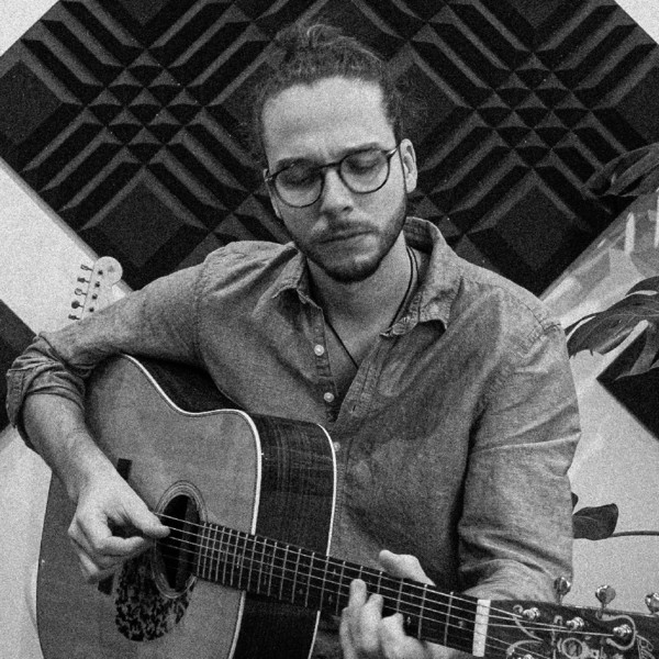 Dario - Insegnante di chitarra - Bracciano