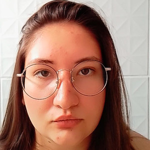 Mariana - Prof de explicações - Içara
