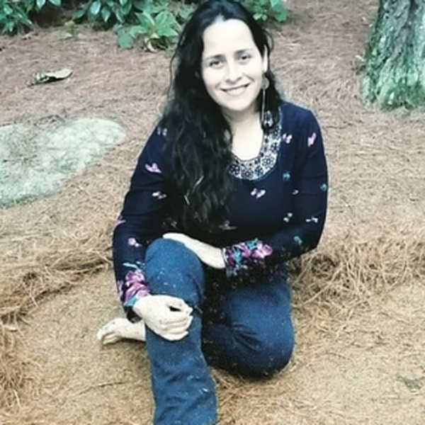 Elvia - Profe de relajación - Floridablanca