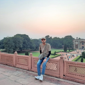 Mohd Rayaz - Yoga instructor - Delhi