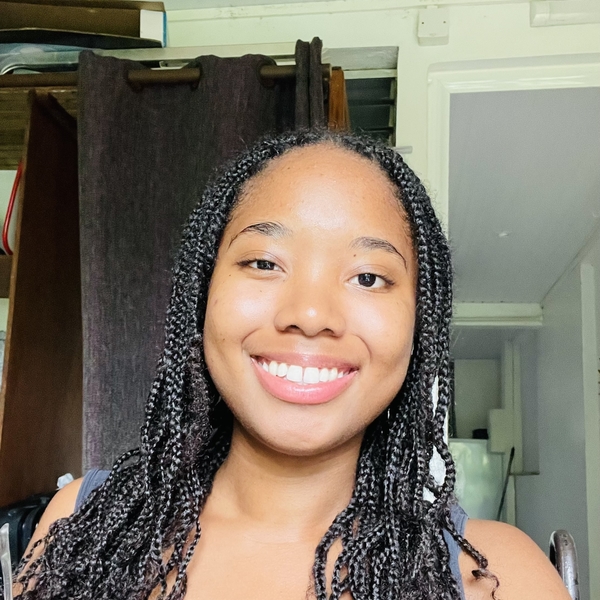 Christiana - Prof de français - Pointe-à-Pitre
