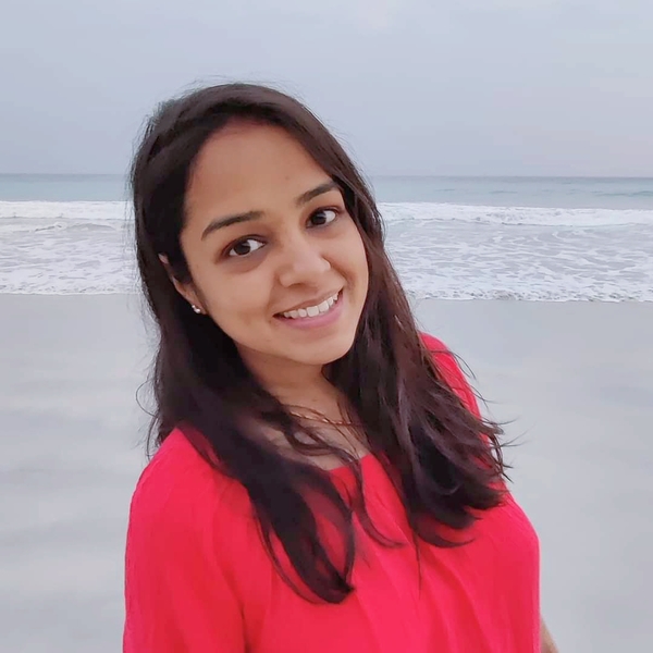 Ayushi - Maths tutor - London