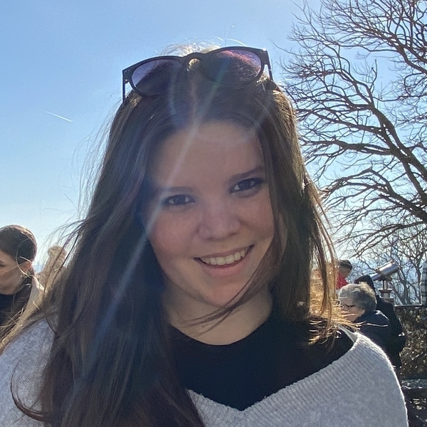 Julie - Prof de maths - Bordeaux