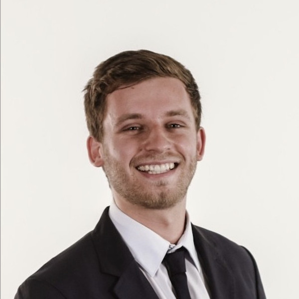 Pierre - Prof d'initiation informatique - Paris