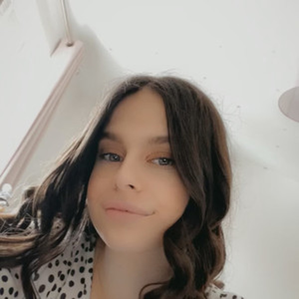 Zara - Geography tutor - 