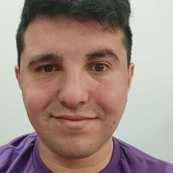 Mauricio - Professor de matemática - Curitibanos (Santa Catarina)