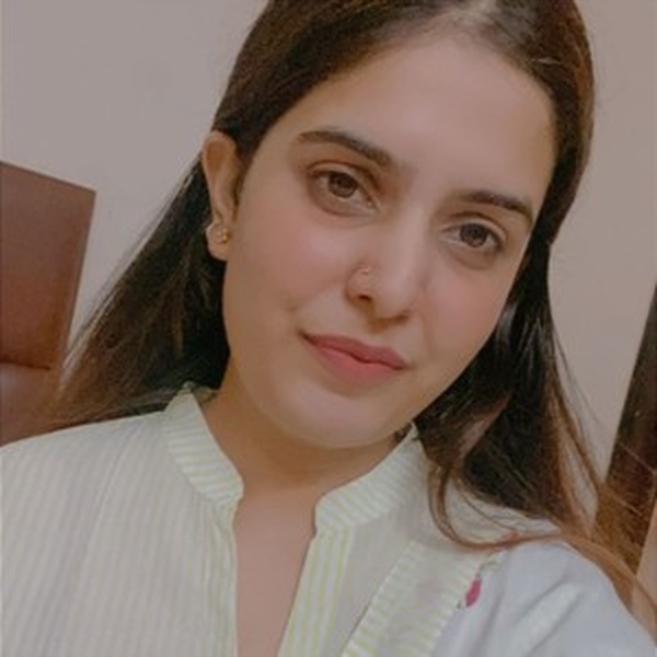 Priyanka - Grammar tutor - Delhi