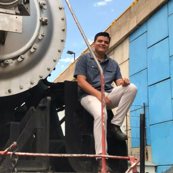 Francisco Javier - Profe de informática - Navojoa