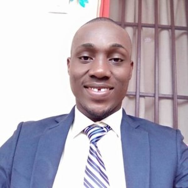 Godwin - Chemistry tutor - Akure