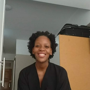 Nomkhithiko - English tutor - 