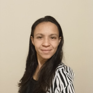 Letícia Camargo - Prof de explicações - 