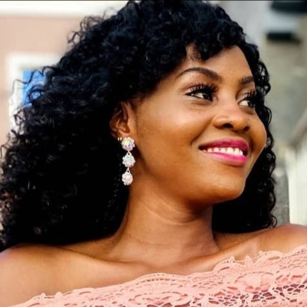 Adanna - English tutor - Calabar