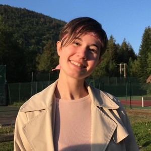 Capucine - Prof d'expression orale - allemand - Laval