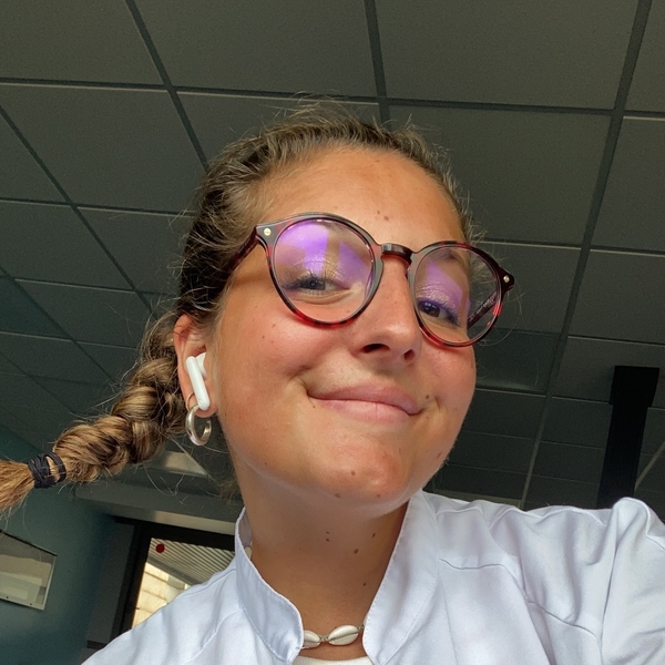 Yona - Prof de maths - Meaux