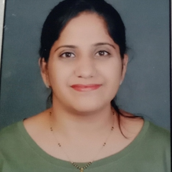 Davinder Kaur - Maths tutor - Leeds