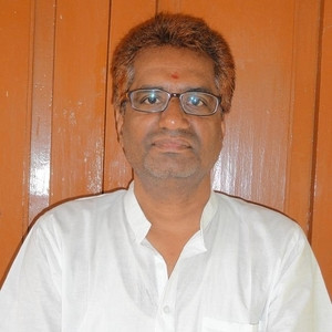 Sujay Prakash - Yoga instructor - 