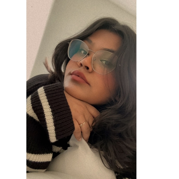 Shrutee - English tutor - Ghaziabad