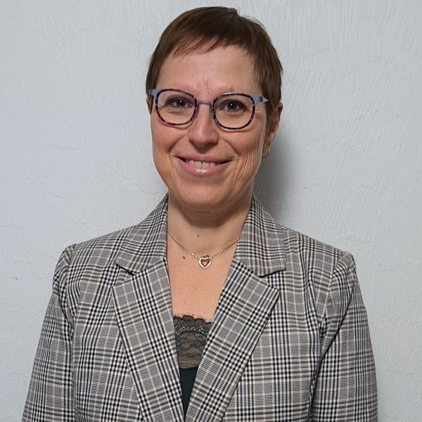 Christelle - Prof de soutien pour élèves avec autisme - La Queue-en-Brie