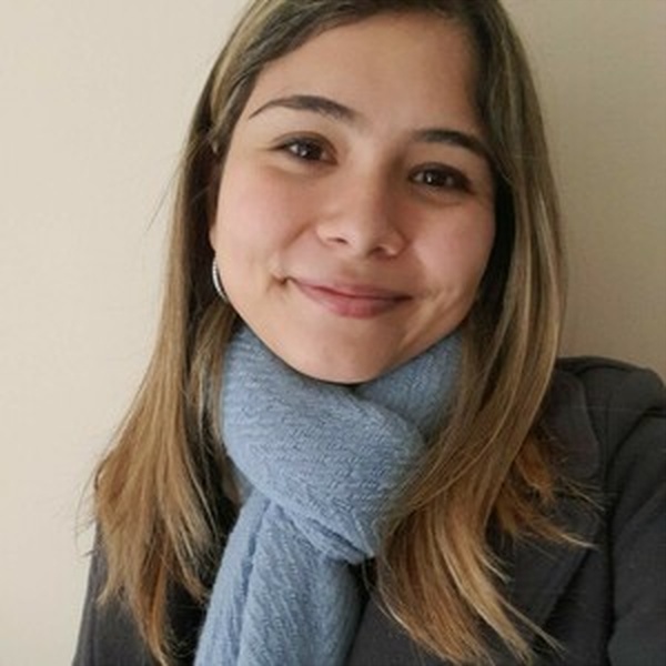 Micaela - profesor de ciencias sociales - 