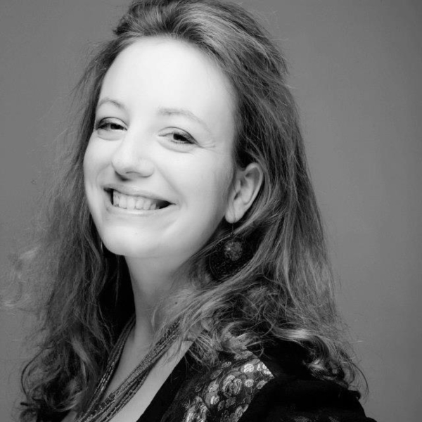 Céline - Prof d'initiation informatique - Ris-Orangis