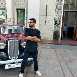 Nikhil - Maths tutor - Noida