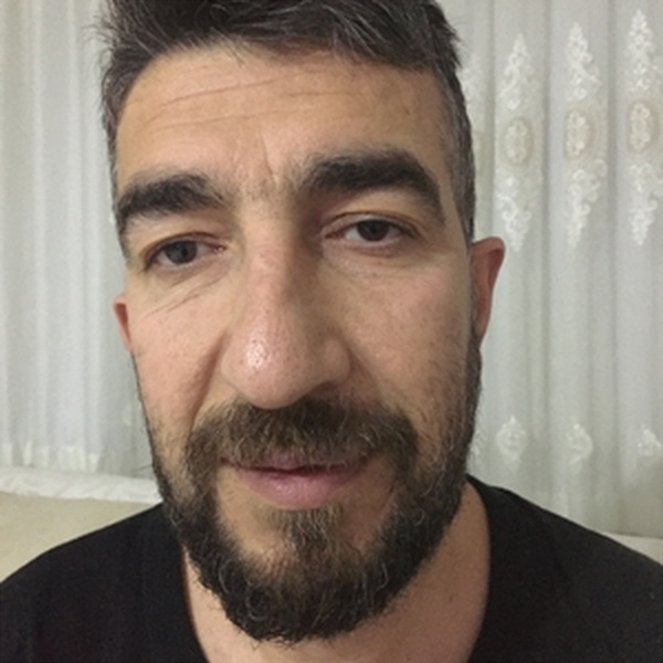Ahmet - Kimya öğretmeni - Akkent