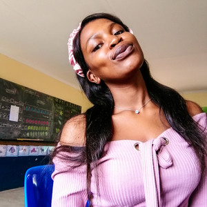 Nontobeko - English tutor - Richards Bay