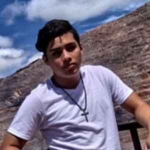 Alex - Profe de guitarra criolla - San Luis Potosí