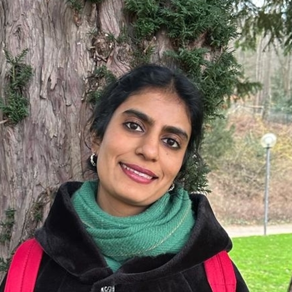 Zahra - Urdu tutor - London