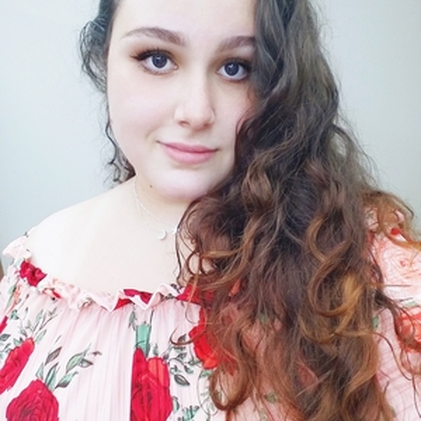 Mariana - Professor de Biologia - São Paulo