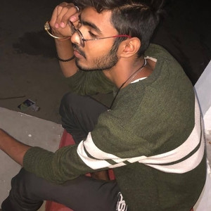 Avi - Maths teacher - Jaunpur