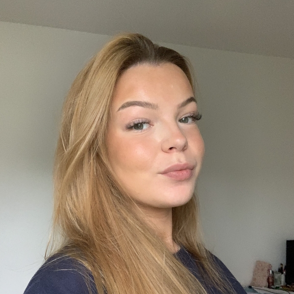Eva - Prof d'aide aux devoirs - Lésigny