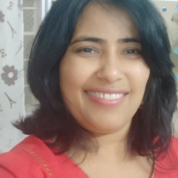 Dr Jyotsna - Yoga instructor - Pune