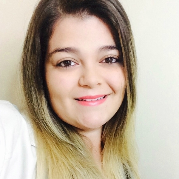 Mariana - Professor de língua portuguesa e literatura - Cotia (São Paulo)