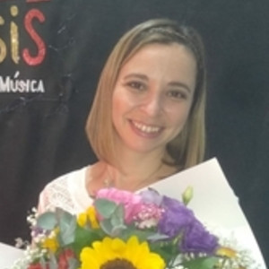 Silvana - profesor de piano - Jardín America