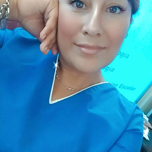 Flor - Profesor de estética - Córdoba