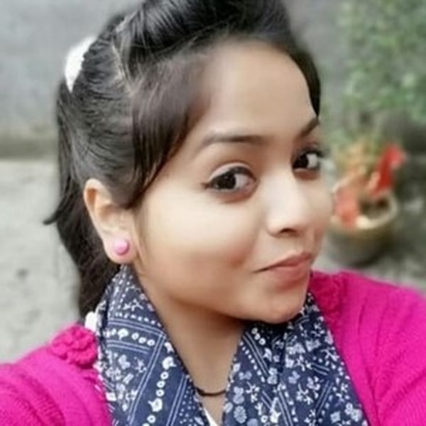 Himanshi - Hindi teacher - Yamuna nagar
