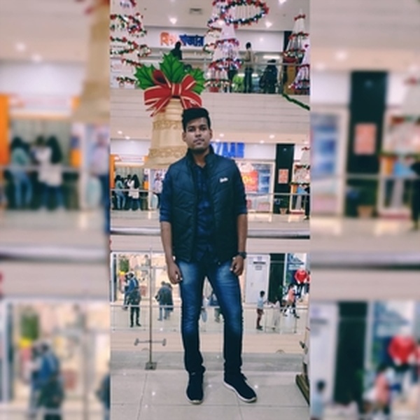 Shivam - History tutor - Kolkata
