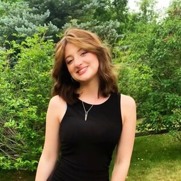 Margot - English tutor - Milton