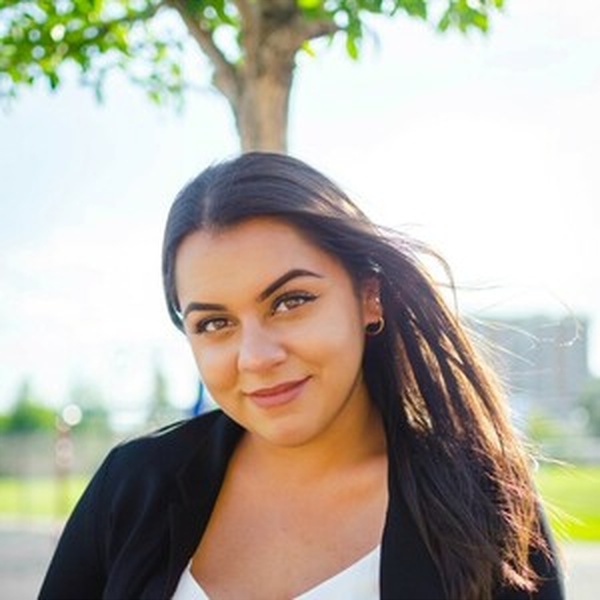 SONICA - English tutor - Calgary
