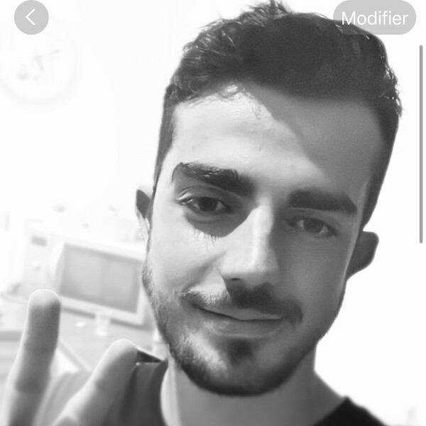 Simon - Prof de chimie - Charleroi