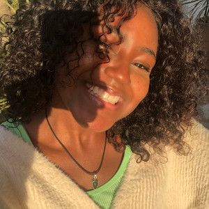 Mareva - English tutor - 
