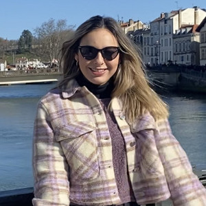 Andrea - profesor de inglés - Pamplona