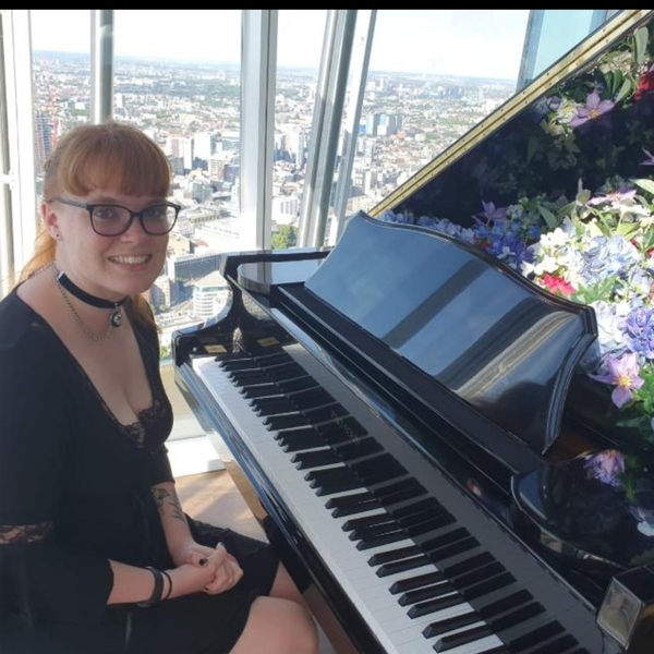 Susanna - Piano tutor - Croydon