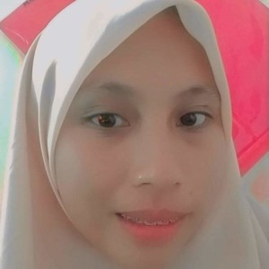 Maryam - Guru matematika - Gorontalo
