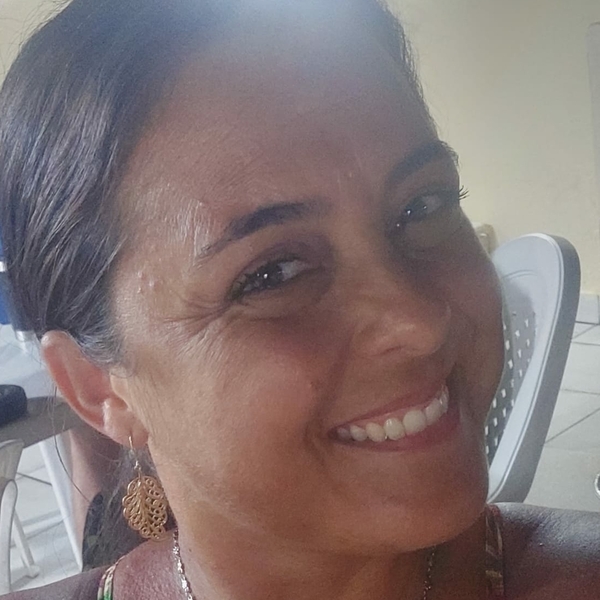 Isabela de Souza - Prof de estética - Rio de Janeiro