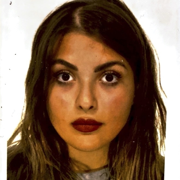 Ambra michelle - Insegnante di biologia - Pavia